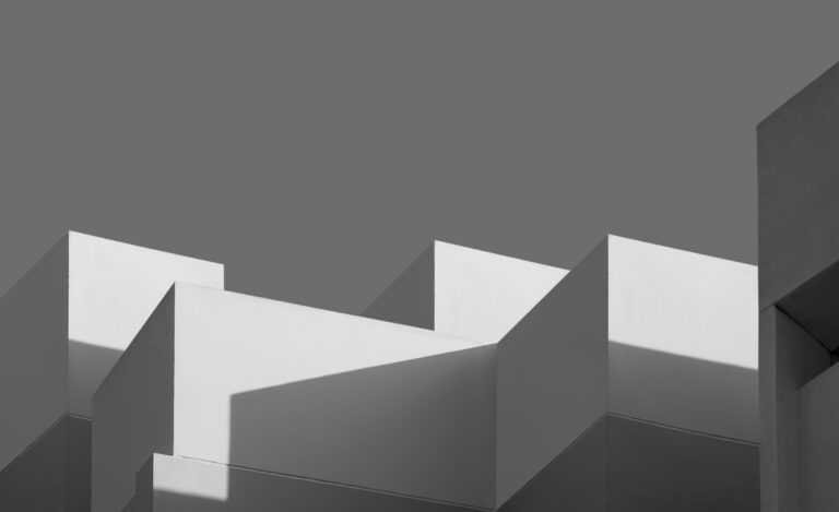 [Sample] Adaptive Leadership Under Pressure: Conditions That Make Change Stick